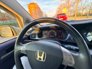 Honda FR-V 2010 con garantía