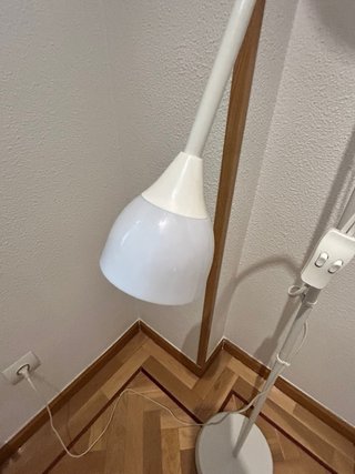 Lámpara de pie doble foco