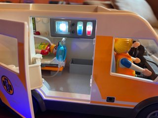 Playmobil 70049 - Ambulancia