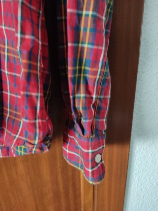 Camisa de cuadros roja