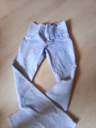 Pantalones y faldas varias verano 1€ cu