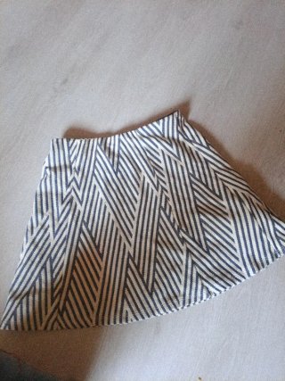 Pantalones y faldas varias verano 1€ cu