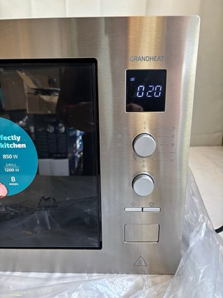 Cecotec GrandHeat 2550 Acero Inox Integrado