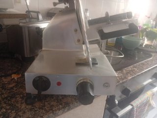 Cortadora Fiambre Profesional Granita