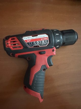Taladro Atornillador Milwaukee M12 BDD
