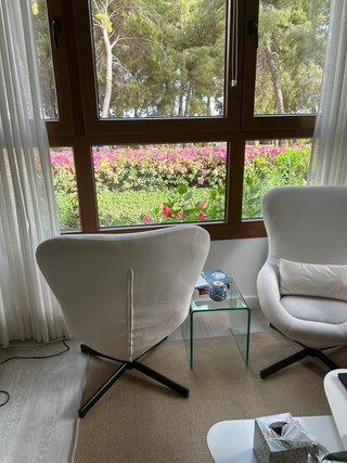 2 Sillones Giratorios Blancos