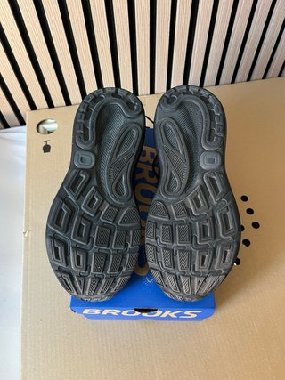 Brooks Adrenaline GTS 24 Zapatillas Hombre Talla 4