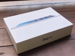 iPad Air MD795TY/A argento/bianco