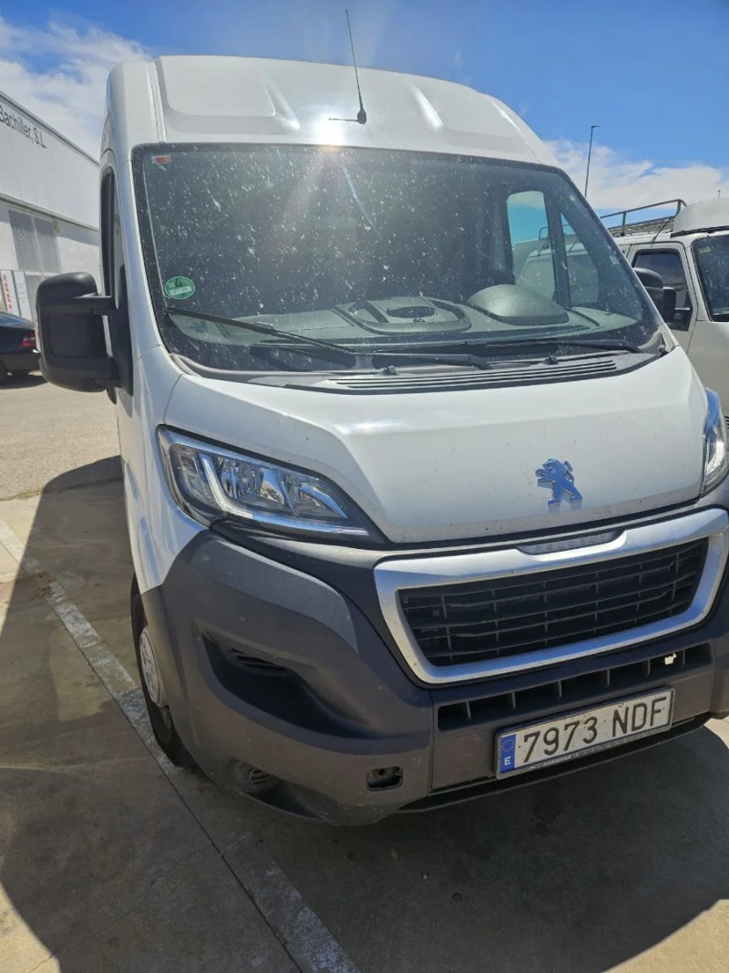 Peugeot Boxer - foto 1