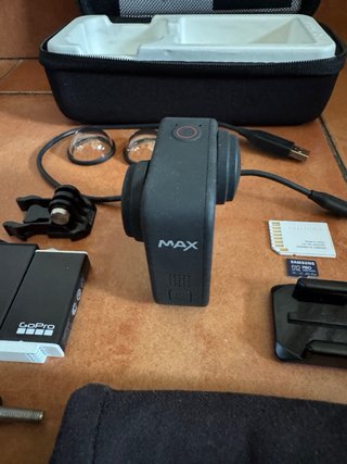 Cámara 360° GoPro MAX + 2 Baterías y SD 512 GB