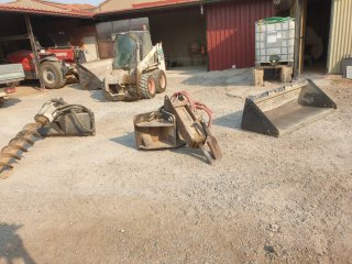 Bobcat 753