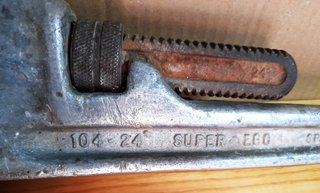 Llave de fontanero SUPER EGO 24