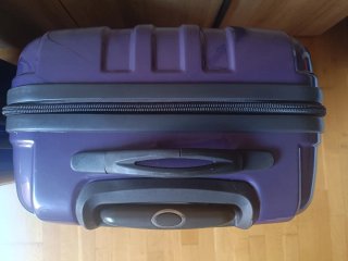 2 Maletas Delsey Azul y Morado