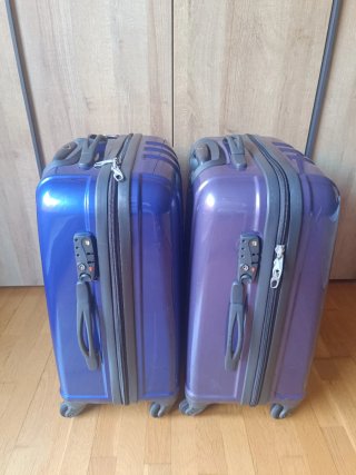 2 Maletas Delsey Azul y Morado