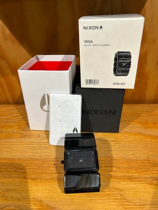 Reloj Nixon Vega