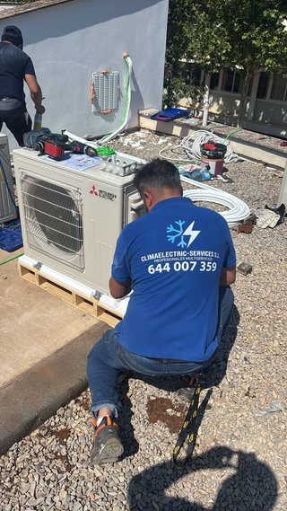 INSTALACIÓN DE AIRE ACONDICIONADO BETERA