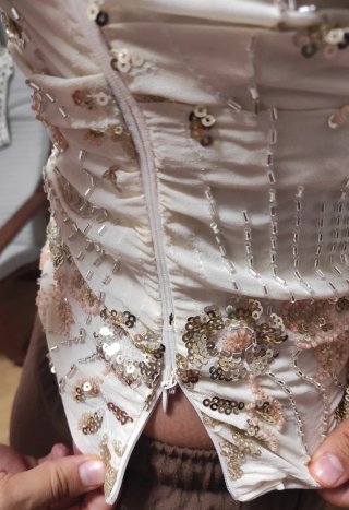 Pantalón ancho beige a combinar con blusa T/XS