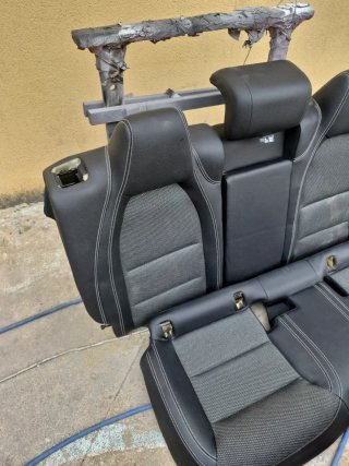 Juego de Asientos Mercedes CLA piel