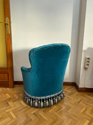 Butaca azul vintage con flecos