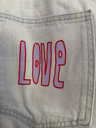 Pantalón vaquero Bershka customizado