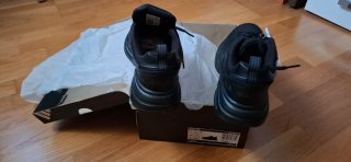 Zapatillas Adidas Negras Nuevas. Talla 41 o 7,5