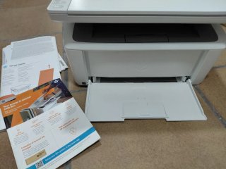 Impresora HP LaserJet M140we