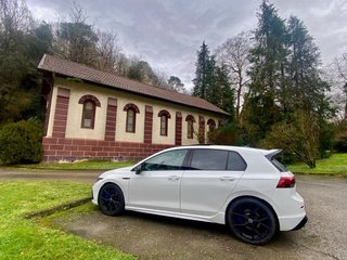 Volkswagen Golf R PERFOMANCE 2023