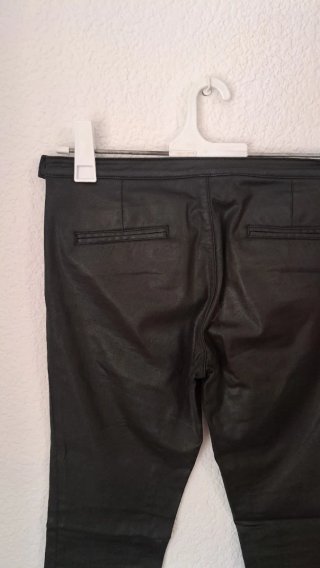 Pantalón negro