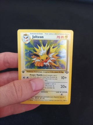 Carta Pokémon Jolteon Jungla Holo 1a edición