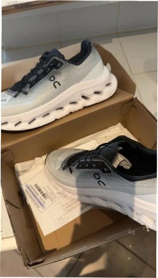 On Cloudmonster Negro Blanco EU44