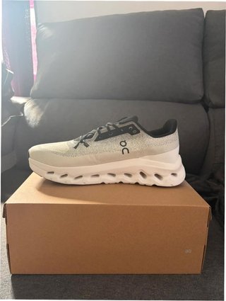 On Cloudmonster Negro Blanco EU38