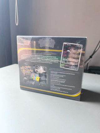 Caja Entrenador Élite Pokémon Oscuridad Absoluta