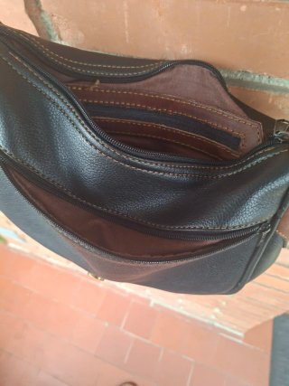 Bolso vintage cuero negro y marrón
