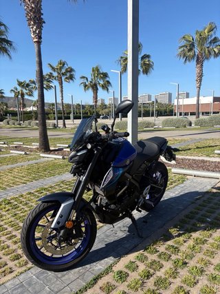 Yamaha MT 125 Naked Azul/Negra