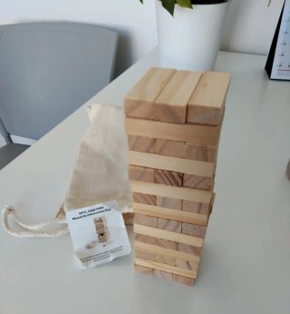 Juego Jenga de torre de madera