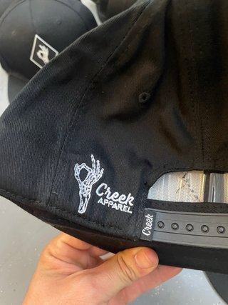 Lote 16 gorras Creek