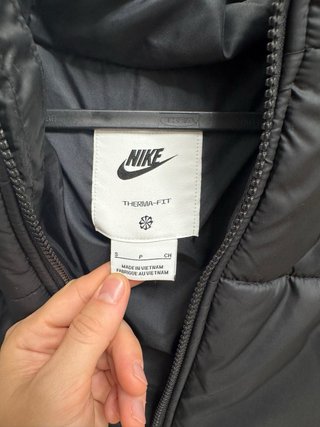 Chaqueta Nike Therma Fit Negra