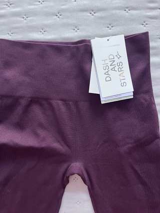 Leggings deportivos Dash and Stars morados
