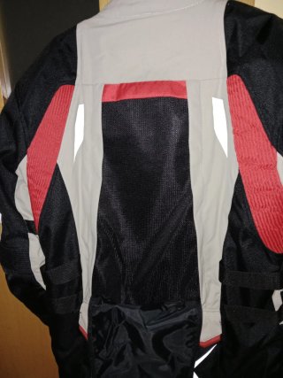 Chaqueta de moto Bela con ventilaciones