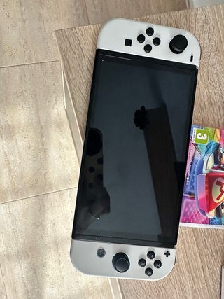 Nintendo Switch OLED Bianca