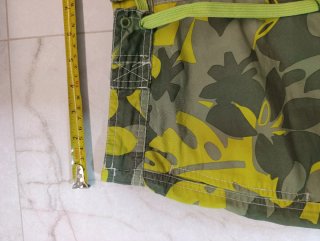 Bañador estampado floral verde y amarillo