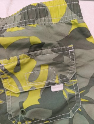 Bañador estampado floral verde y amarillo