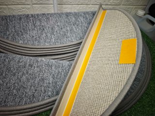 15 Alfombras Escaleras  Semicirculares 55x15Cm