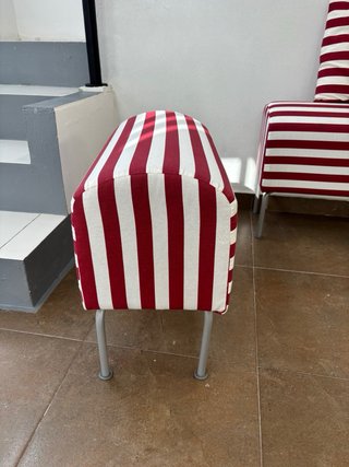 2 Panchine imbottite a righe rosse e bianche. IKEA