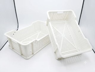 Caja rejillada apilable polietileno