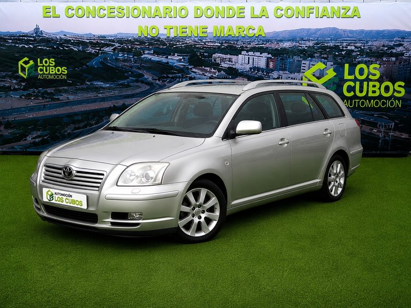 Toyota Avensis Wagon 2.0 D4-D Sol (2003) 2006, foto 2