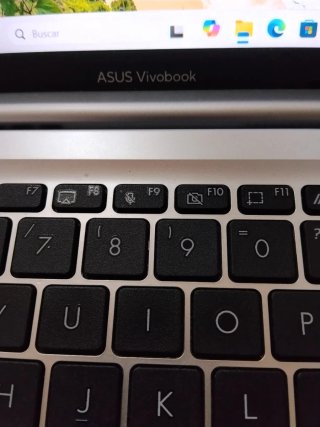 Asus Vivobook Portátil Plata y Negro