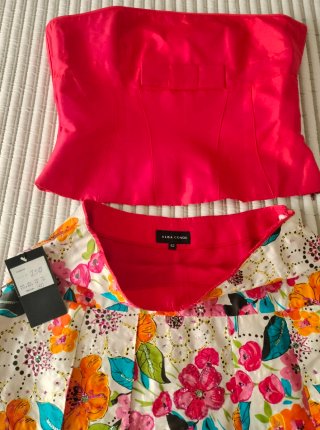 Vestido fiesta floral strapless