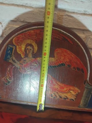 Icono de madera pintado a mano
