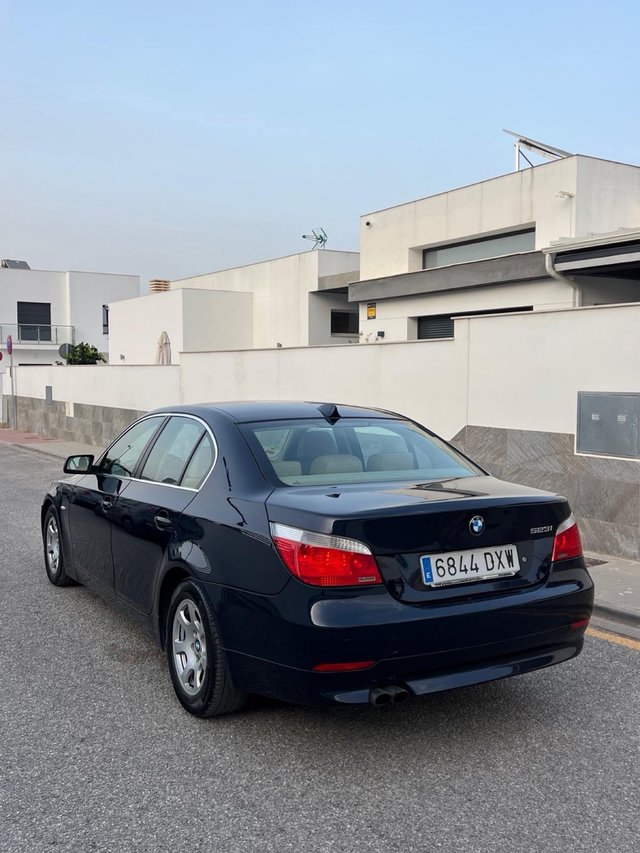 BMW E60 523i 177CV AUTOMATICO NACIONAL